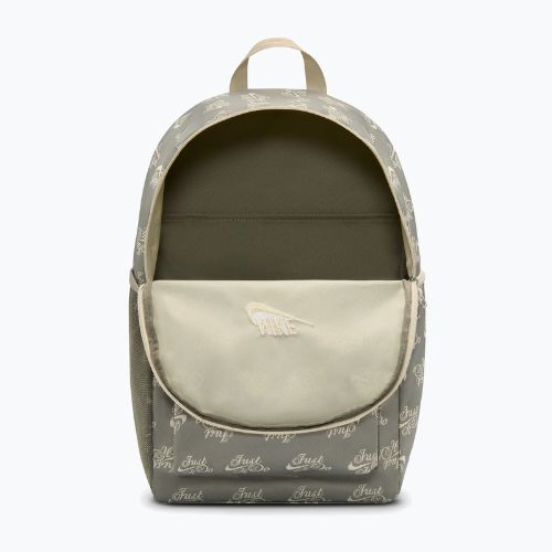 Városi hátizsák Nike Heritage 23 l light army/light khaki/light khaki