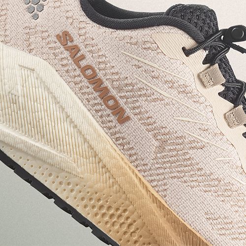 Női futócipők Salomon Aero Blaze 4 GRVL tapioca/vanilla ice