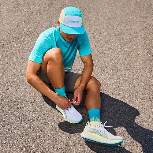 Férfi futócipők ASICS Gel-Kayano 33 white/stadium orange