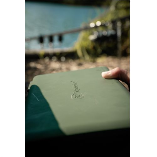 RidgeMonkey Armoury Tackle Box zöld RM421