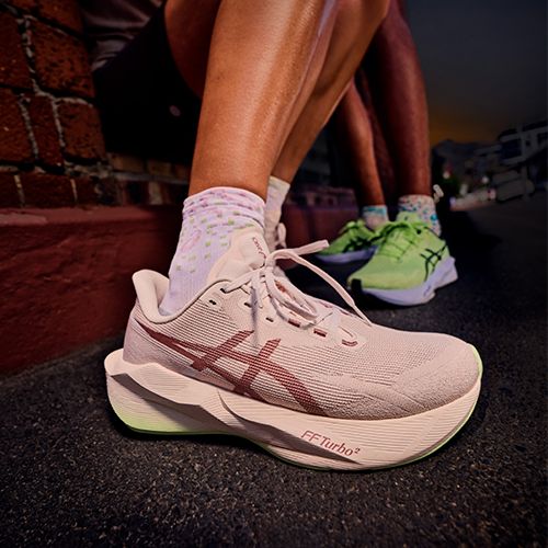 Női futócipők ASICS Novablast 6 hazy lilac/rose dust