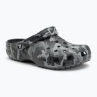 Crocs Classic Printed Camo Clog pala szürke/multi flip-flopok