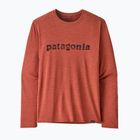 Férfi Patagonia Cap Cool Daily Graphic Shirt '73 szöveges logó / potters red x-dye hosszú ujjú póló
