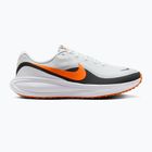 Férfi futócipő Nike Revolution 8 off white/white/black/total orange