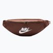 Nike Heritage 3 literes vesetáska fauna barna/fauna barna/summit fehér
