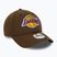 Férfi baseballsapka New Era Repreve 9Forty Los Angeles Lakers dark brown