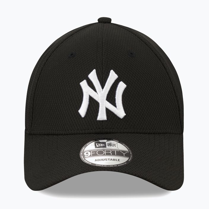 sapka New Era Diamond Era Essential 9Forty New York Yankees black