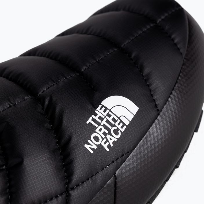Férfi téli papucsok The North Face Thermoball Traction Mule V fekete NF0A3UZNKY41 7