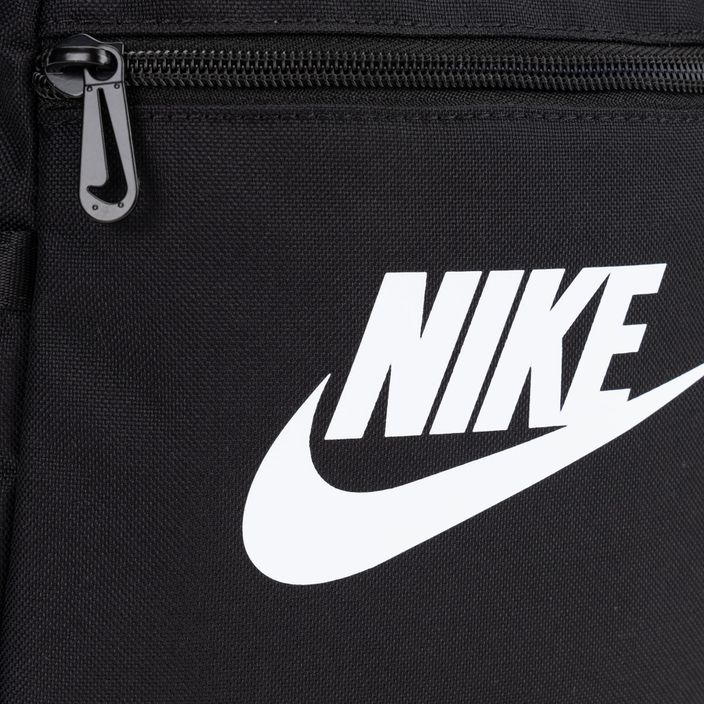 Nike Sportswear női hátizsák Futura 365 Mini 6 l fekete/fehér 4