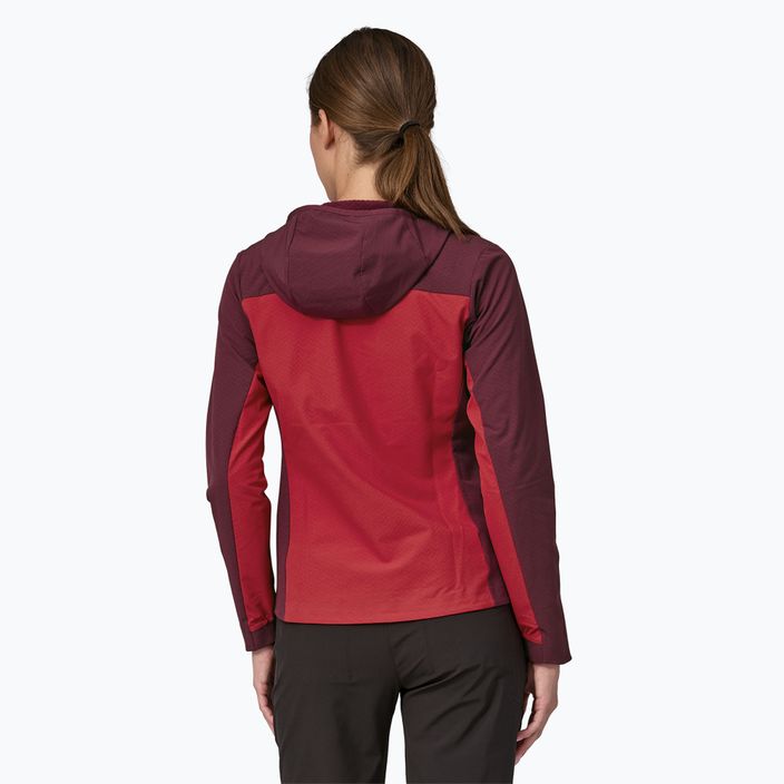 Női softshell dzseki Patagonia R1 CrossStrata Hoody túra piros 2