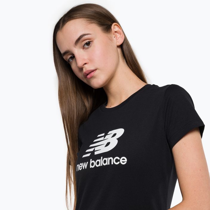 Női New Balance Essentials Stacked Logo Co póló fekete NBWT31546 4