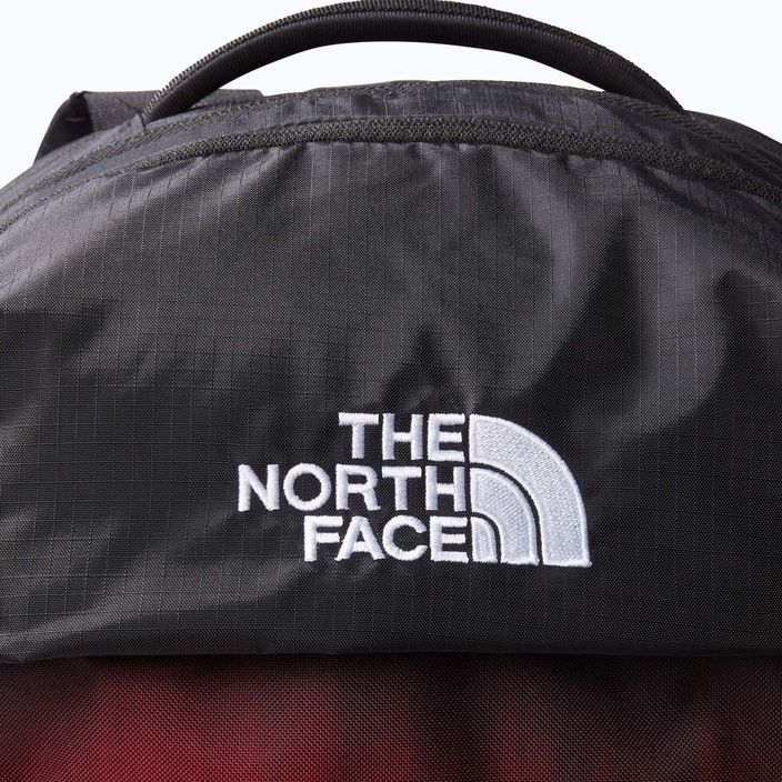 The North Face Borealis 28 l tüzes piros dip dye nagyméretű nyomtatás/fekete túra hátizsák 3
