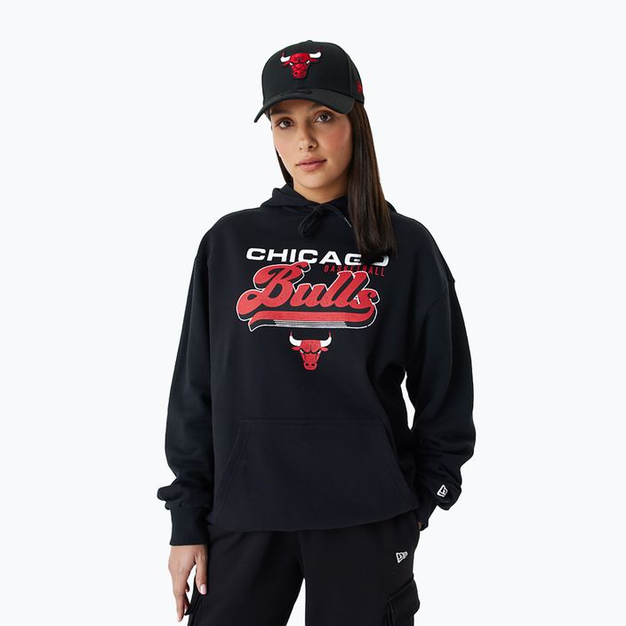 Férfi New Era NBA NBA Graphic OS Hoody Chicago Bulls pulóver fekete 2