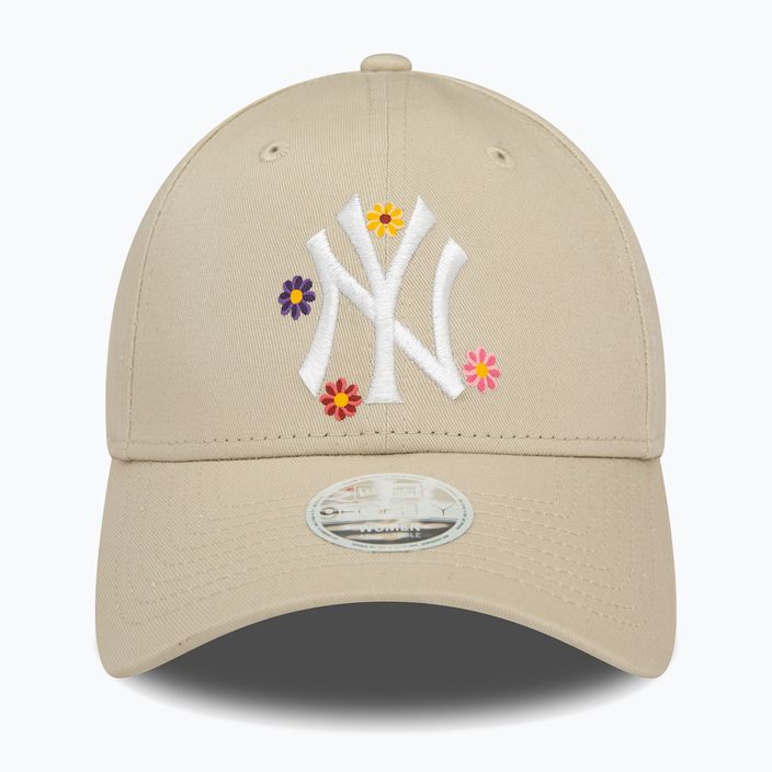 Női New Era Flower 9Forty New York Yankees baseball sapka világos bézs színben 2