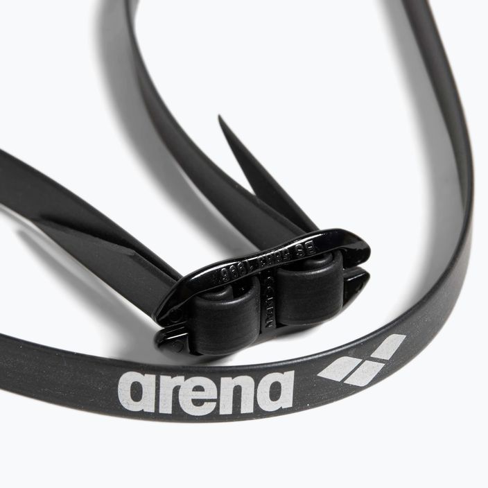 Arena Cobra úszószemüveg sötét füst/fekete/kék 004195/600 13