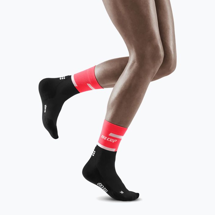 CEP női kompressziós futó zokni 4.0 Mid Cut rózsaszín/fekete 5