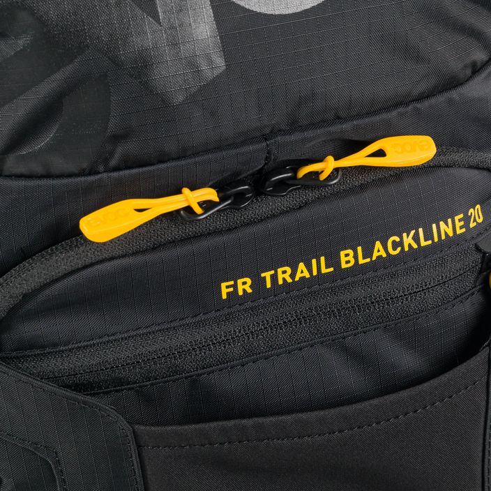 EVOC Fr Trail Blackline 20 l kerékpáros hátizsák fekete 100104100 5