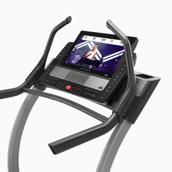 NordicTrack Incline X22i fekete elektromos futópad 4