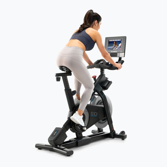 NordicTrack Commercial s10i fekete spinning kerékpár 4