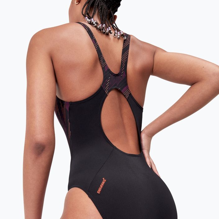 Speedo HyperBoom Splice Muscleback egyrészes fürdőruha fekete/plum dandy/siren red 9