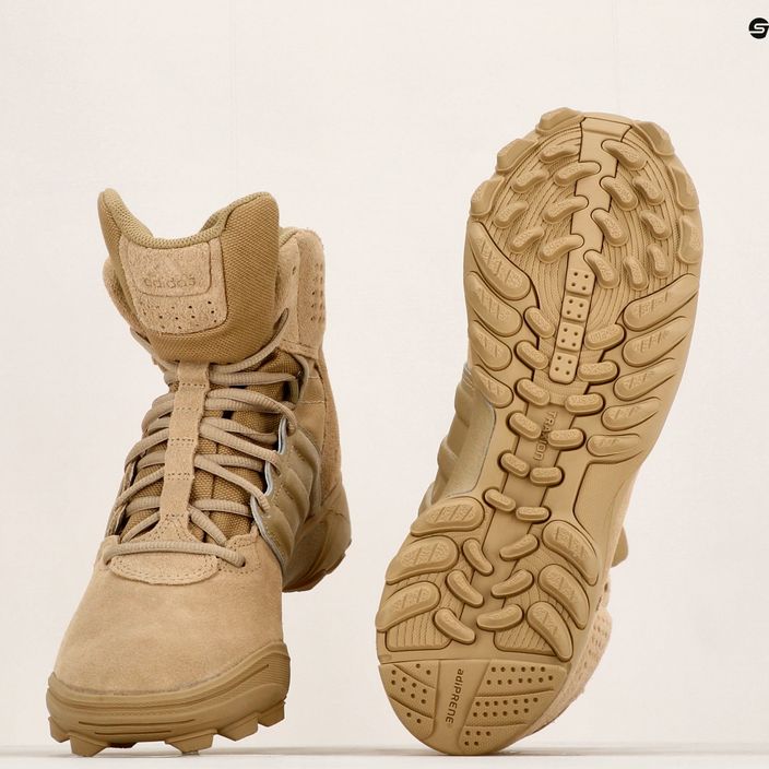 Férfi trekking cipő adidas GSG-9.3.E bézs GZ6114 16