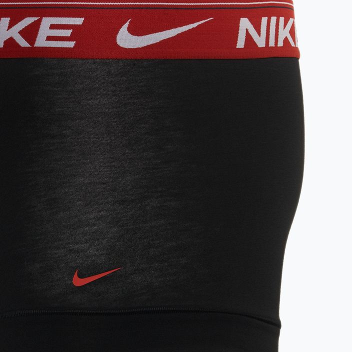 Férfi boxeralsó Nike Dri-FIT Ultra Comfort Trunk 3 pár fekete hold/sárkányvörös/ármáriás tengerészgyalogság 4