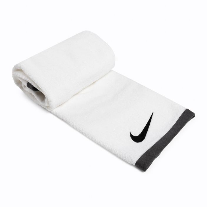 Nike Fundamental nagyméretű törölköző fehér N1001522-101 2