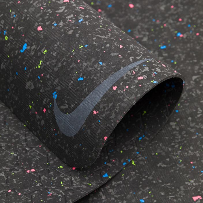 Nike Move 4 mm-es jógamatrac fekete N1003061-997 4