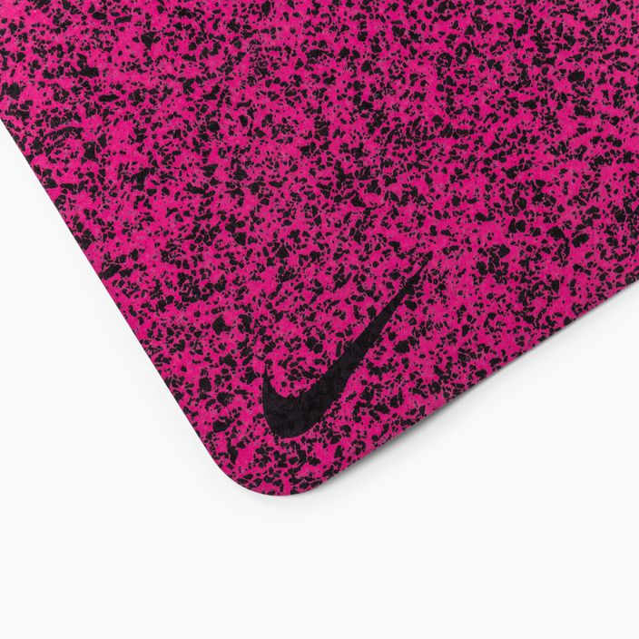 Nike Flow jógamatrac 4 mm rózsaszín N1002410-635 3