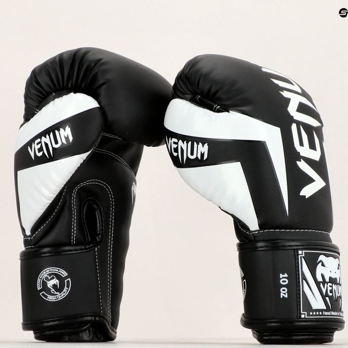 Venum Elite bokszkesztyű fekete-fehér 0984 13