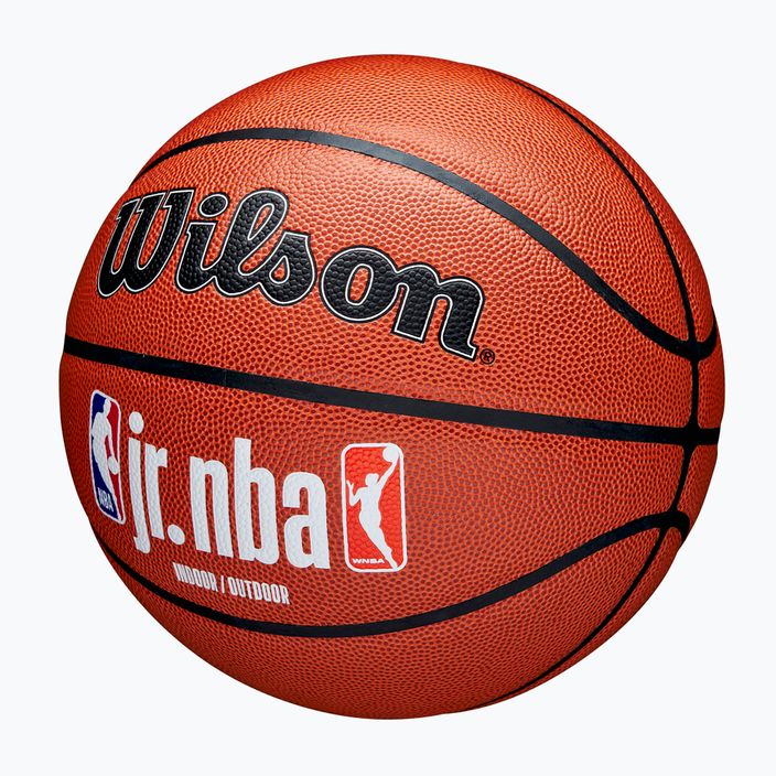 Wilson NBA JR Fam Logo kosárlabda beltéri kültéri barna 6-os méret 3