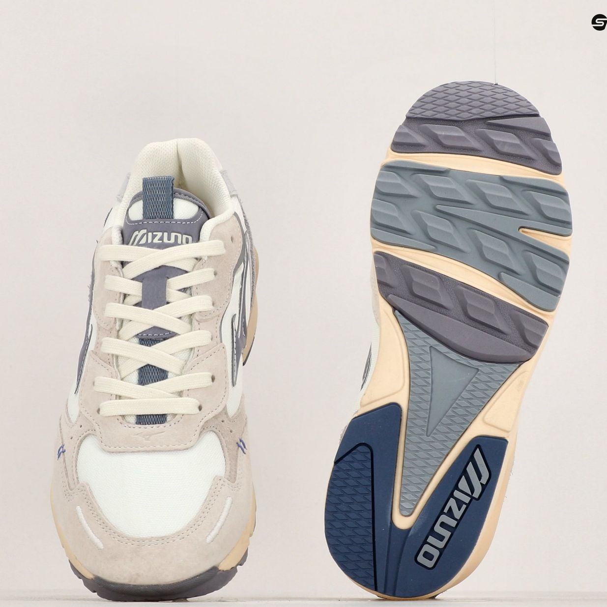 Mizuno Sky Medal férfi cipő Βeta white sand/quicksilver/snow white 11