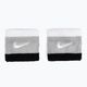 Nike Swoosh csuklópántok 2 db szürke/fekete N0001565-016 2