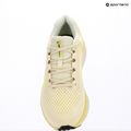Férfi futócipő Nike Winflo 11 coconut milk/neon yellow/light lemon/volt 15