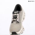 Női futócipő On Cloudmonster 3 truffle/ivory 9