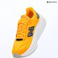 Női futócipők New Balance FuelCell Rebel V5 satsuma orange/grey matter 12