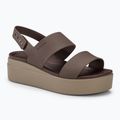 Crocs Brooklyn Low Wedge mushroom/stucco női szandál