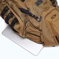 Oakley Kitchen Sink 34 l teljes coyote túra hátizsák 4