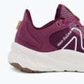 Női futócipők New Balance WROAVV2 lila NBWROAVRM2 8