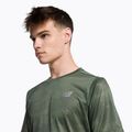 Férfi New Balance Top Printed Impact Run SS futópóló Zöld NBMT21263DON 4