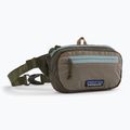 Patagonia Ultrakönnyű Black Hole Mini Hip Pack 1 l fenyőtű zöld vesetáska