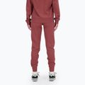 Női New Balance Classic Core Core Fleece washedbu nadrág 3