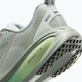 Férfi futócipő Nike Vomero 18 light silver/barely volt/college grey 4