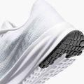 Nike Run Defy női futócipő fehér / tiszta platina / fekete 9