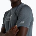 Férfi New Balance Athletics Reflective grafit futópóló 4