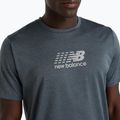 Férfi New Balance Athletics Reflective grafit futópóló 5