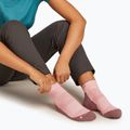 Icebreaker női zokni Merino Hike+ Light Mini Mini blush/summit 3