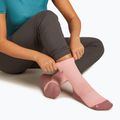 Icebreaker női zokni Merino Hike+ Light Crew blush/summit 3