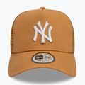 New Era League Essential Trucker New York Yankees baseball sapka sötétbézs színű 2