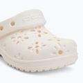 Crocs Classic Floral Cutout Clog Gyerekek Kisgyerek kréta flip-flopok 8
